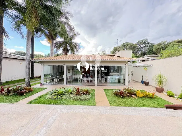 Casa 2 quartos e 4 banheiros, para alugar, no bairro QUINTAS DA LAGOA em Sarzedo