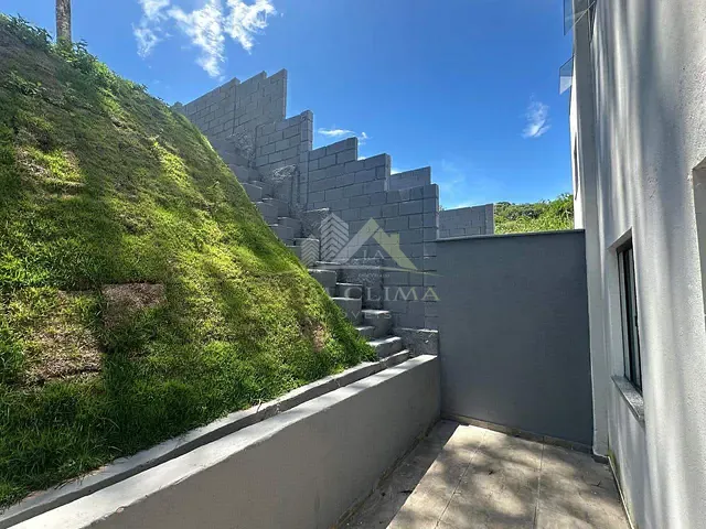 Casa 3 quartos e 1 banheiro, à venda, no bairro Granjas Betânia em Juiz de Fora