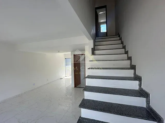 Casa 3 quartos e 1 banheiro, à venda, no bairro Granjas Betânia em Juiz de Fora