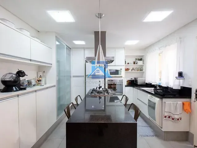 Casa com 128m² 3 quartos e 4 banheiros, à venda, no bairro Bosque da Saúde em São Paulo