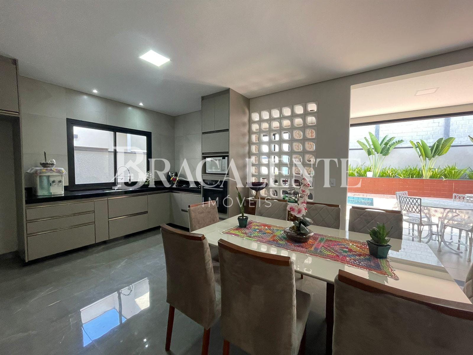 Casa à venda com 2 quartos, 286m² - Foto 20