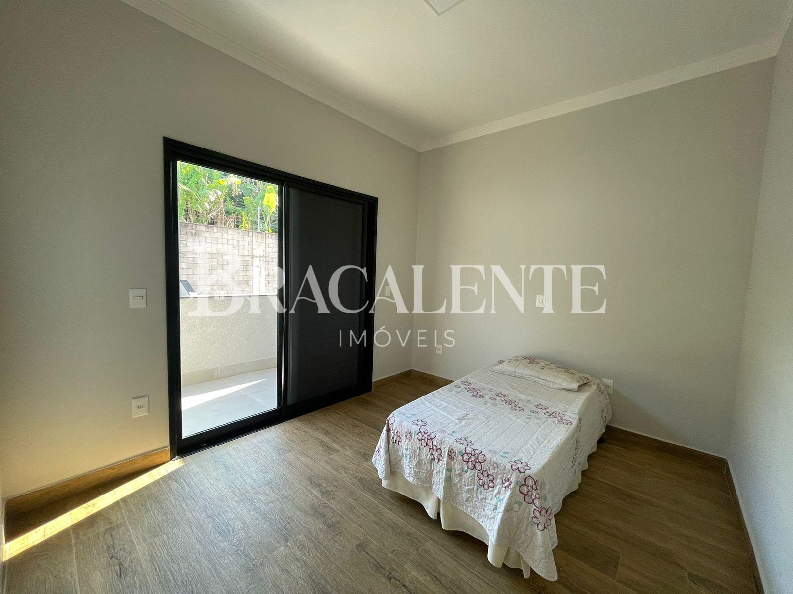 Casa à venda com 2 quartos, 286m² - Foto 16