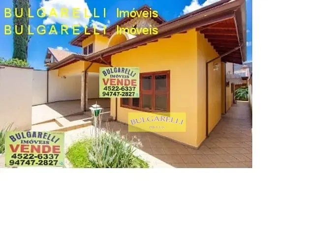 Casa com 490m² 4 quartos e 5 banheiros, à venda, no bairro Jardim das Samambaias em Jundiaí