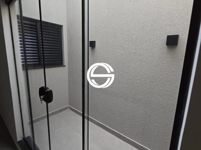 Casa 2 quartos e 3 banheiros, à venda, no bairro Jardim Ipanema (Cidade Líder) em São Paulo
