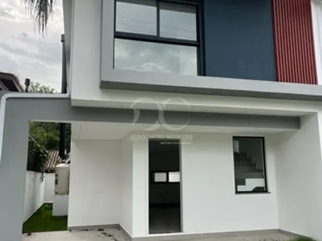 Casa com 167m² 3 quartos e 3 banheiros, à venda, no bairro Campeche em Florianópolis