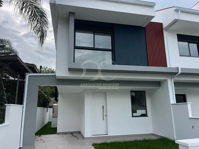 Casa com 167m² 3 quartos e 3 banheiros, à venda, no bairro Campeche em Florianópolis