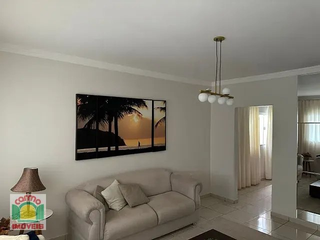 Casa com 300m² 3 quartos e 3 banheiros, à venda, no bairro Jardim Ana Paula em Anápolis