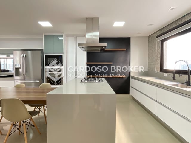 Casa com 490m² 5 quartos e 7 banheiros, para alugar, no bairro Alphaville em Santana de Parnaíba