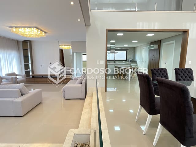 Casa com 490m² 5 quartos e 7 banheiros, para alugar, no bairro Alphaville em Santana de Parnaíba