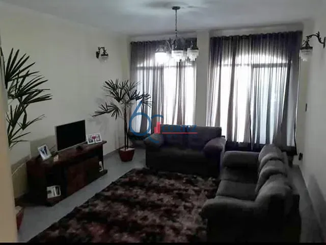 Casa com 494m² 3 quartos e 3 banheiros, à venda, no bairro Vila Alemã em Rio Claro