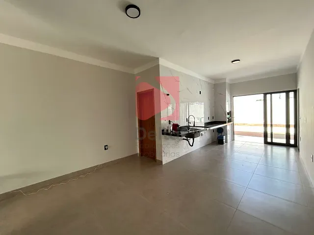 Casa 3 quartos e 3 banheiros, à venda, no bairro Jardim Kanebo em Pirassununga