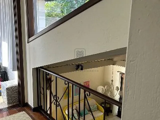 Casa 4 quartos e 4 banheiros, à venda, no bairro Jurerê Internacional em Florianópolis