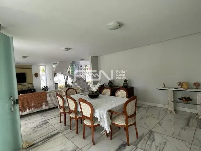 Casa com 1139m², à venda, no bairro Vilas do Atlântico em Lauro de Freitas