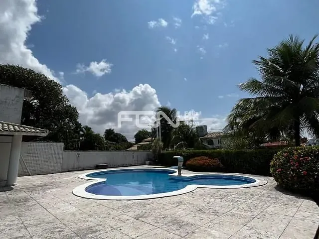 Casa com 1139m², à venda, no bairro Vilas do Atlântico em Lauro de Freitas
