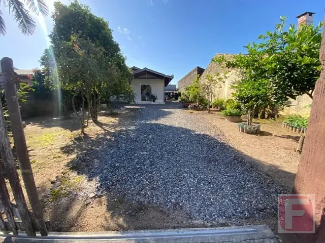 Casa 2 quartos e 1 banheiro, à venda, no bairro Continental em Itapoá
