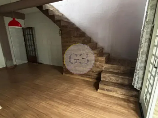 Casa 2 quartos e 2 banheiros, à venda, no bairro Areal em Pelotas