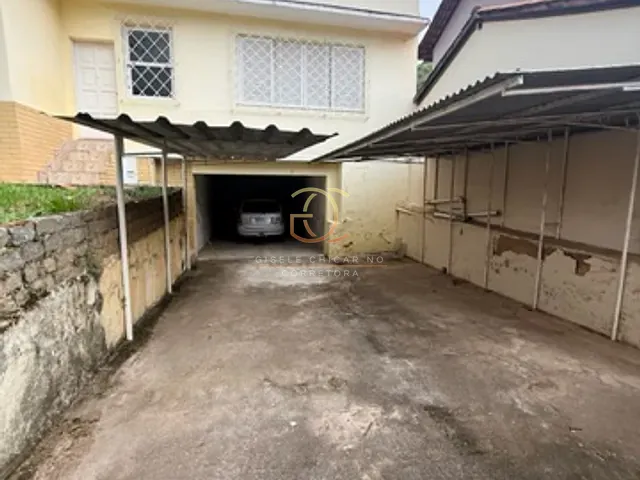 Casa com 651m² 6 quartos e 2 banheiros, à venda, no bairro Centro em Valença