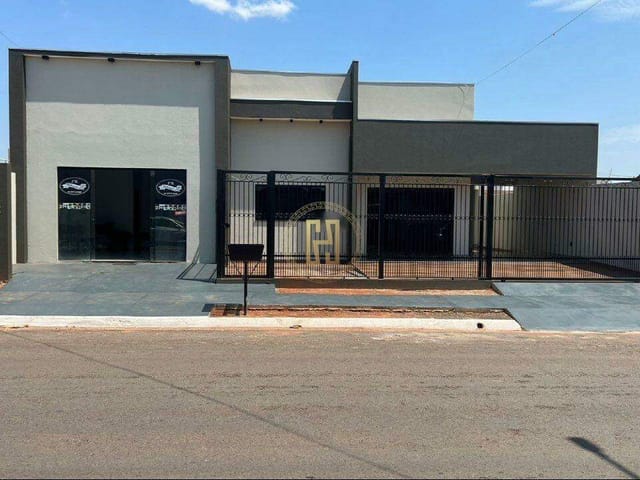 Casa com 320m² 3 quartos e 3 banheiros, à venda, no bairro Residencial Beija-flor em Nova Mutum