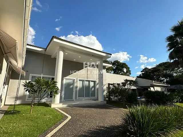 Casa com 1882m² 4 quartos e 6 banheiros, para alugar, no bairro Residencial Aldeia do Vale em Goiânia