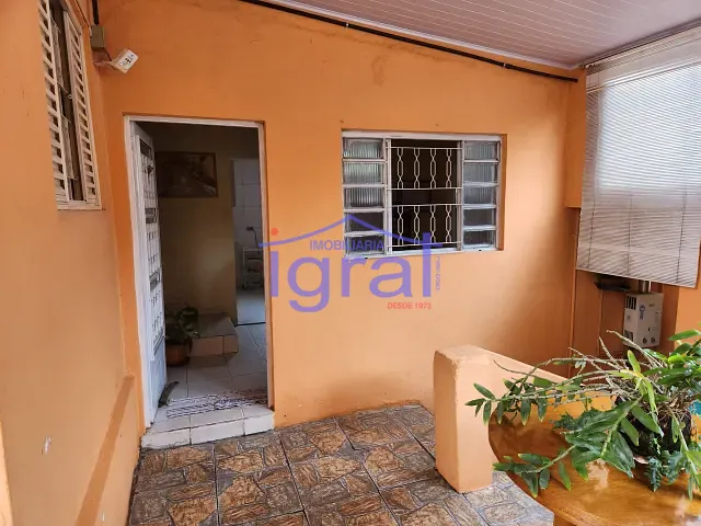 Casa 3 quartos e 1 banheiro, à venda, no bairro Jardim Oriental em São Paulo