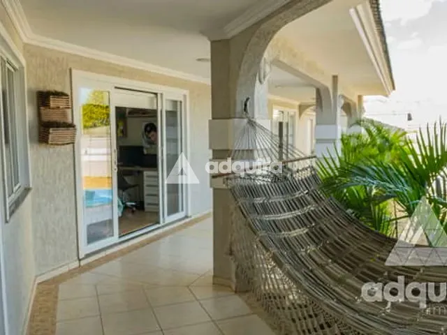 Casa com 1097m² 4 quartos e 4 banheiros, à venda, no bairro Boa Vista em Ponta Grossa