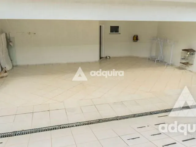 Casa com 1097m² 4 quartos e 4 banheiros, à venda, no bairro Boa Vista em Ponta Grossa