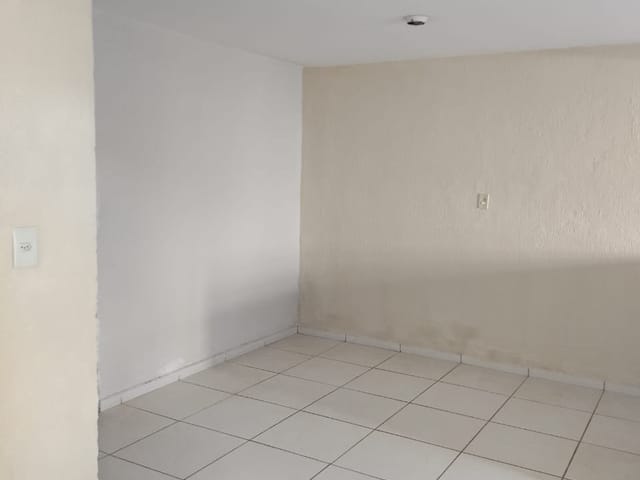 Casa com 150m² 2 quartos e 1 banheiro, à venda, no bairro Conjunto Habitacional Parque Itajaí em Campinas