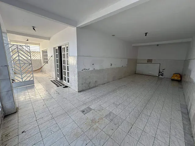 Casa 5 quartos e 3 banheiros, à venda, no bairro Perpétuo Socorro em Paulo Afonso