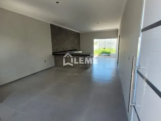 Casa com 250m² 3 quartos e 1 banheiro, à venda, no bairro Residencial Mais Parque Mococa em Mococa