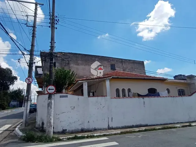 Casa 3 quartos e 1 banheiro, à venda, no bairro Vila Caldas em Carapicuíba