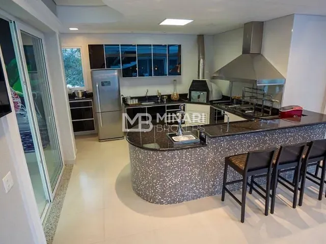 Casa 5 quartos e 7 banheiros, à venda, no bairro Tamboré em Santana de Parnaíba
