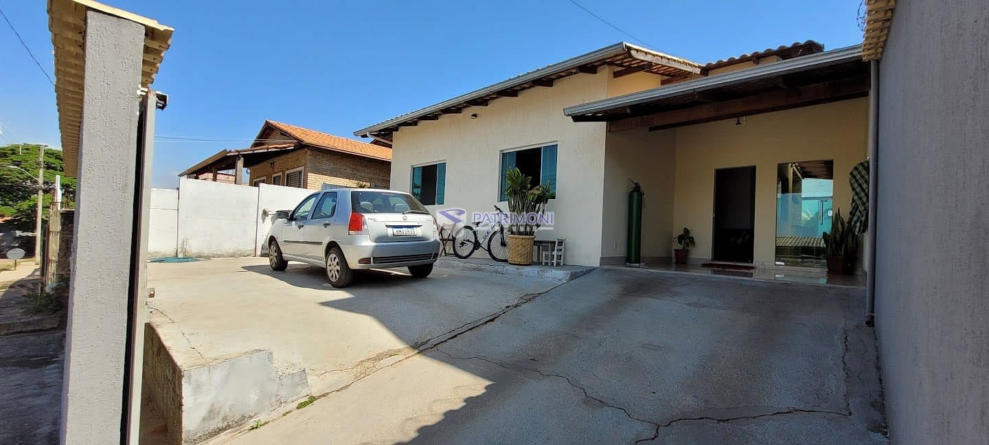 Casa à venda com 3 quartos, 90m² - Foto 3