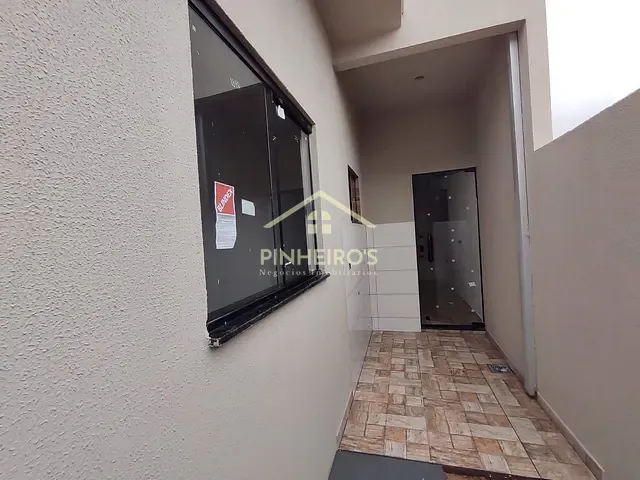 Casa com 125m² 2 quartos e 1 banheiro, à venda, no bairro Jardim Parana em Cambé
