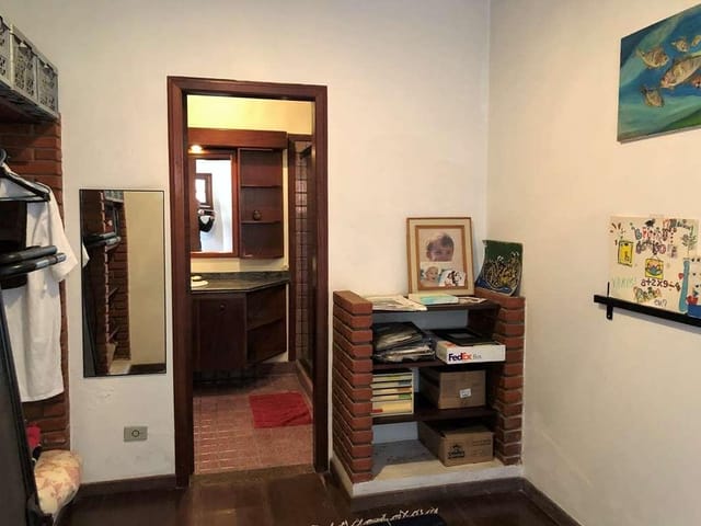 Casa com 1488m² 4 quartos e 6 banheiros, à venda, no bairro Nova Fazendinha em Carapicuíba
