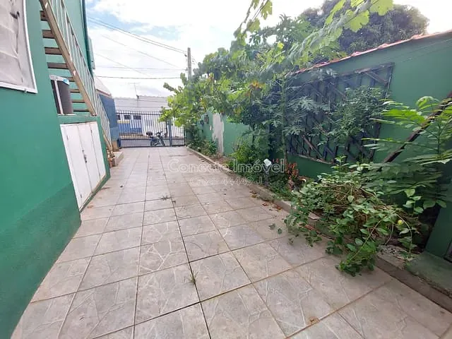 Casa com 260m² 2 quartos e 2 banheiros, à venda, no bairro Vila 7 de Setembro em Jaguariúna
