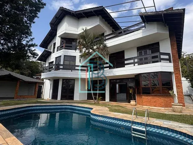 Casa com 400m² 5 quartos e 6 banheiros, à venda ou para alugar, no bairro Samambaia em Mairiporã