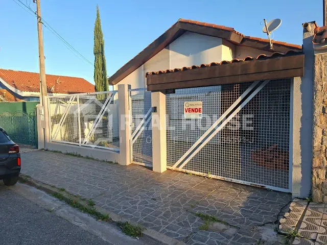 Casa 3 quartos e 3 banheiros, à venda, no bairro Parque Bela Vista em Votorantim