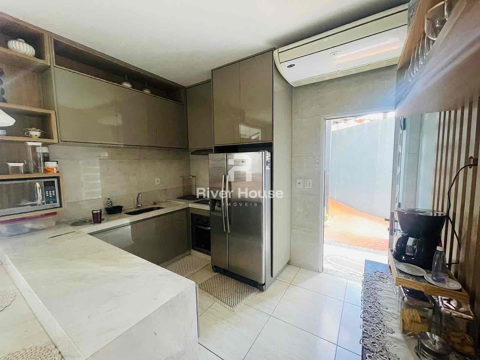 Sobrado, 4 quartos, 410 m² - Foto 2
