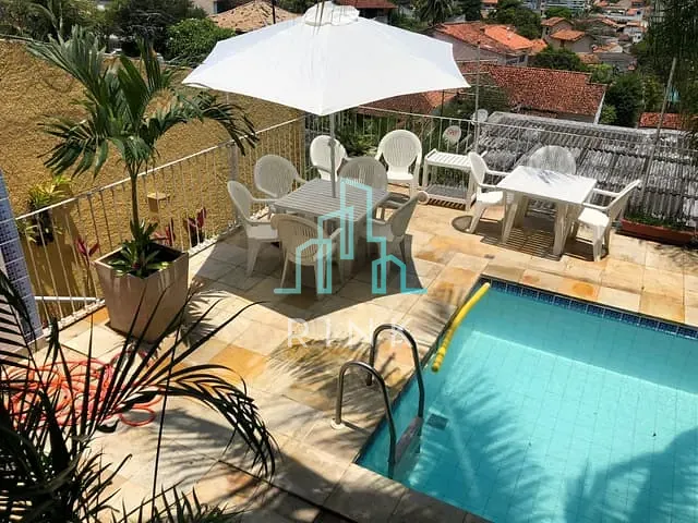 Casa com 420m² 4 quartos e 3 banheiros, à venda, no bairro São Francisco em Niterói