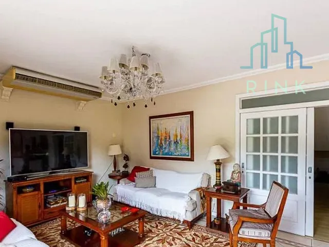 Casa com 420m² 4 quartos e 3 banheiros, à venda, no bairro São Francisco em Niterói