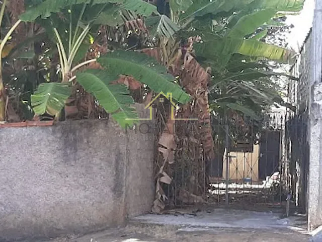 Casa com 275m² 1 quarto e 1 banheiro, à venda, no bairro Vila Rica em Guaxupé