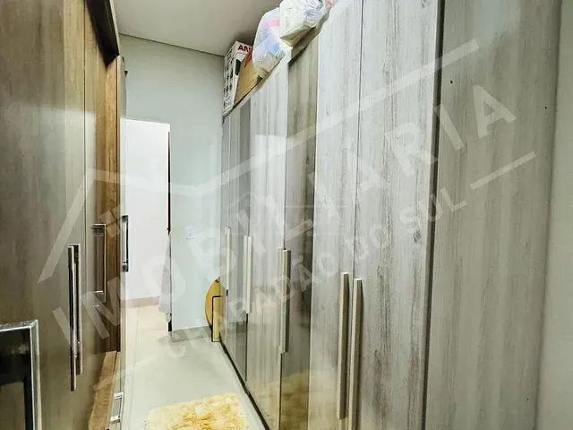 Casa 2 quartos e 1 banheiro, à venda, no bairro ESPLANADA IV em Chapadão do Sul