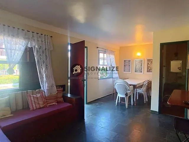 Casa 3 quartos e 2 banheiros, à venda, no bairro Peró em Cabo Frio