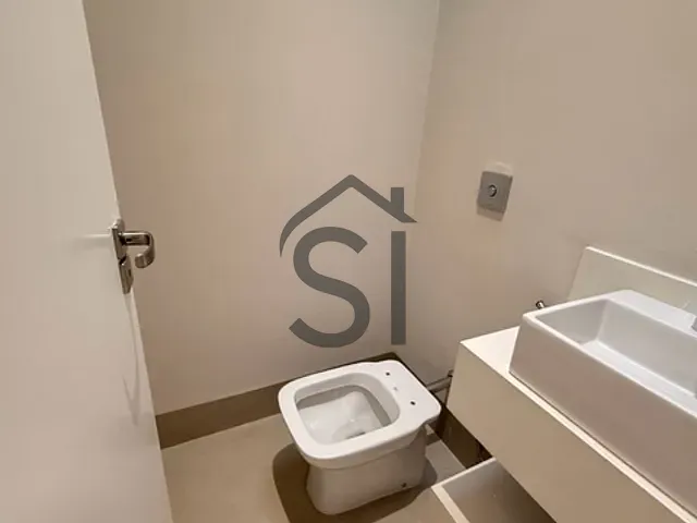 Casa com 450m² 3 quartos e 5 banheiros, à venda, no bairro Chácara Letônia em Americana
