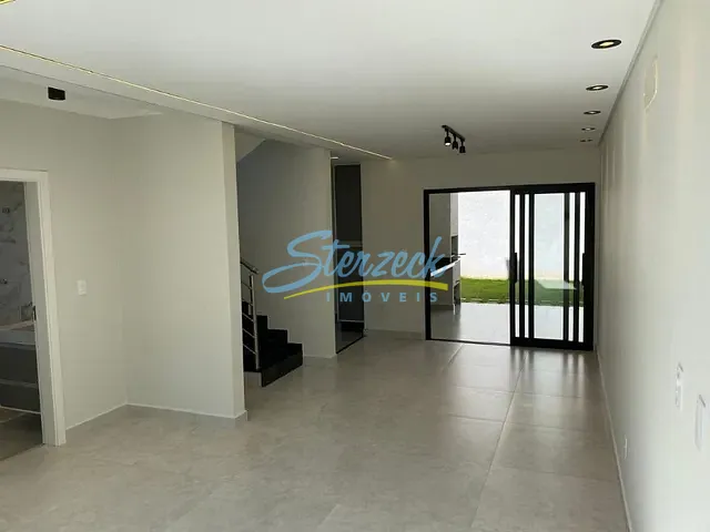 Casa com 200m² 3 quartos e 5 banheiros, à venda, no bairro São Joaquim em Vinhedo
