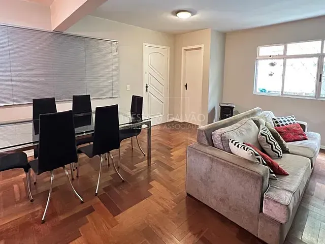 Casa com 191m² 3 quartos e 4 banheiros, à venda, no bairro Santa Felicidade em Curitiba