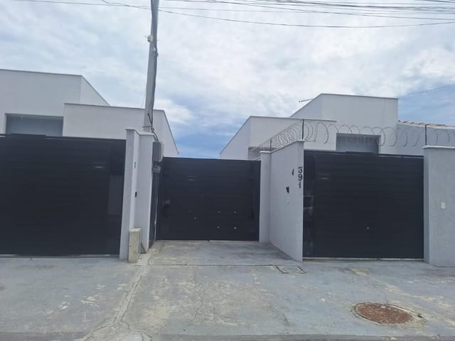 Casa com 139m² 3 quartos e 2 banheiros, à venda, no bairro Jardim Mariléa em Rio das Ostras