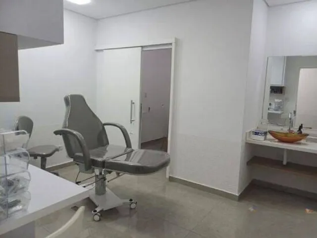 Casa 3 quartos e 4 banheiros, à venda, no bairro Vila Assunção em Santo André