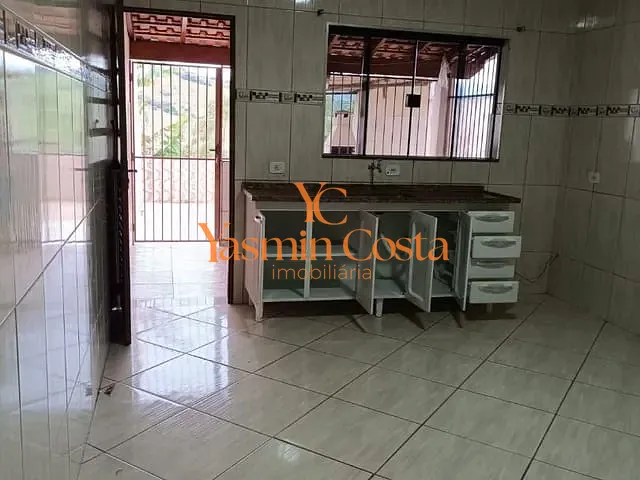 Casa com 275m² 3 quartos e 2 banheiros, à venda, no bairro Collen em Cambuí