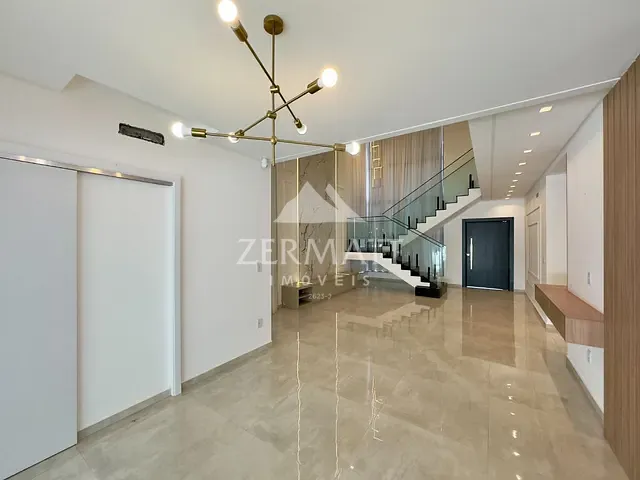 Casa com 375m² 3 quartos e 4 banheiros, à venda, no bairro Ponta Aguda em Blumenau